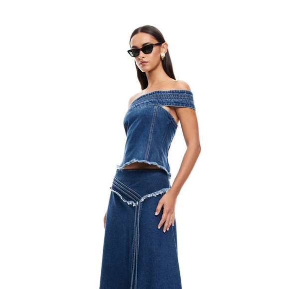 Lioness Tops - Lionesses MADAME DENIM TOP | BLUE DENIM C41